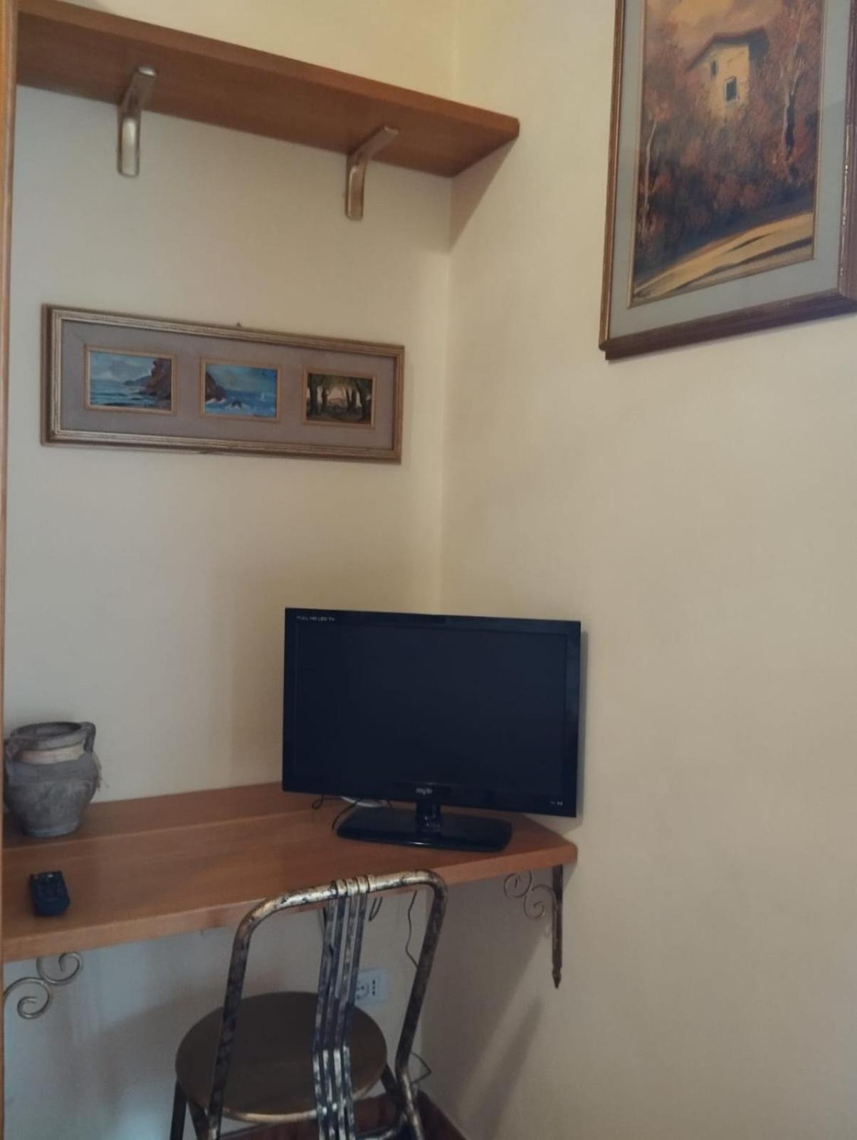 The Family House Hotel Livorno Buitenkant foto
