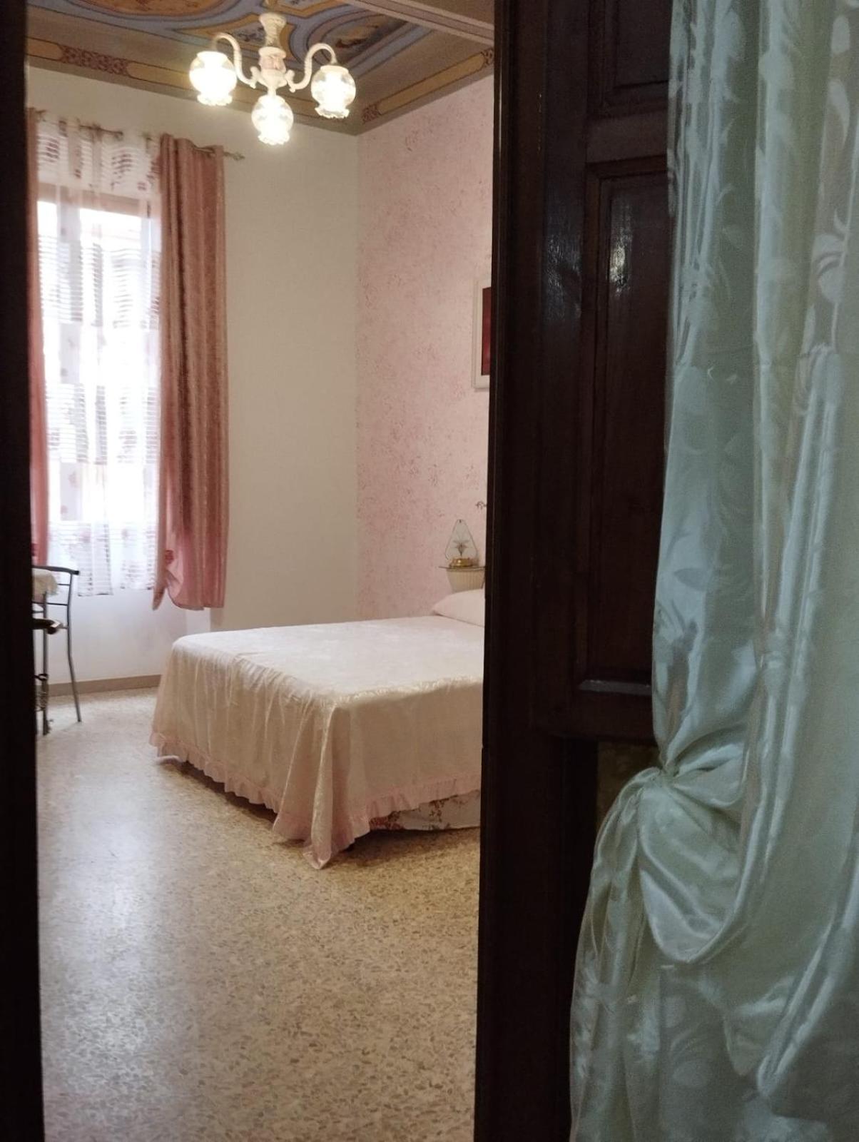 The Family House Hotel Livorno Buitenkant foto